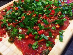 绝代双椒小嫩牛-热火朝天鲜切牛肉火锅(南强街巷店)