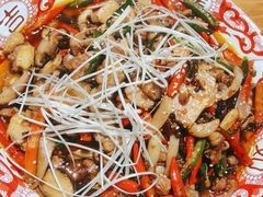 -郭婆婆疯子鸡·土货江湖菜馆
