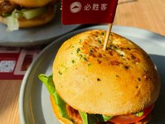 -必胜客(华都店)