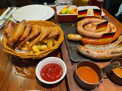 -1886德国汽车餐厅(外滩中央店)