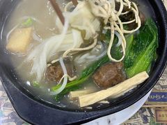 牛肉丸子米线-清真·穆萨砂锅(大皮院店)