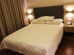 -喆·啡酒店(北京劲松双井地铁站店)