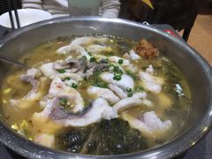 无骨酸菜鱼-鱼醉无骨鱼·中山脆肉鲩(荔湾路店)