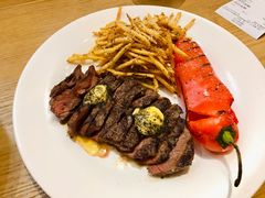 安格斯草饲无激素牡蛎牛排-HELLO 27 意面·沙拉·帕尼尼