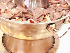 -撒拉人家.酸菜牦牛肉火锅