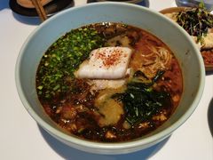 小锅米线-胡麻(静安嘉里店)