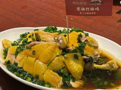 -魏铭鱼头捞饭(晋阳路店)