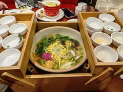 -云南荟·湖畔领宴(领事馆店)