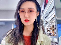 -潘多拉眼镜·蔡司依视路明月(潘家园店)