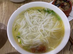 -德致祥云南过桥米线(云天小苑店)