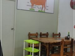 大堂-味品鲜牛肉火锅店(西门店)