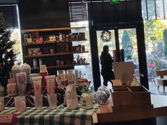 -星巴克(深圳新沙天虹店)