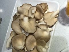 菌菇拼盘-古乐牛香·鲜牛肉牛杂火锅(吴江三里桥运东商业广场店)