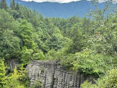 -梭布垭石林景区