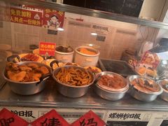 -柳州肥姨妈大骨螺蛳粉(东靖路店)