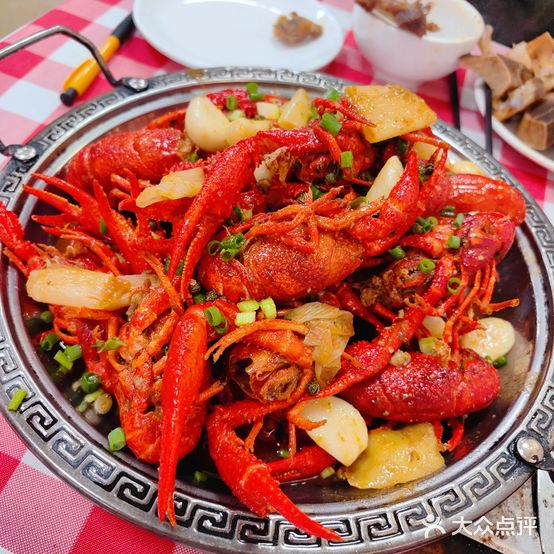 鲜鱼坊(东坊路店)