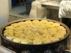 牛肉煎包-清真·玛丽亚新疆菜主题餐厅(浙江中路店)