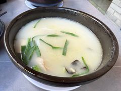 -桥香园云南过桥米线(红龙井店)