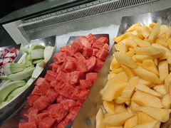 -金滏山烤肉·海鲜·火锅自助餐厅(襄阳万达店)