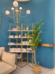 -More摩尔医美の注射线雕光电中心