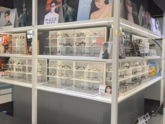 -沫芮眼镜·蔡司·依视路·尼康明月(环创店)