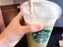 -星巴克(南宁民歌湖店)