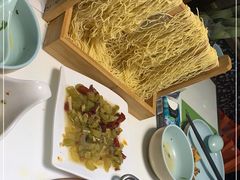 -洪氏嗨捞·猪肚鸡火锅(阳光天地店)
