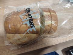芝士粒粒法包-PAPER STONE BAKERY(天环店)