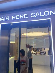 点击看大图 大厅-HAIR HERE造型
