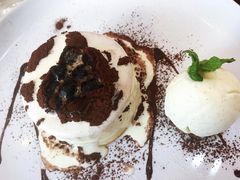 -必胜客(华南摩尔店)