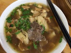 -清真·白家牛肉罩火烧老店(育才街店)
