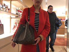 -文艺复兴百货(米兰大教堂广场店)