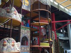 -蒙特利亲子乐园