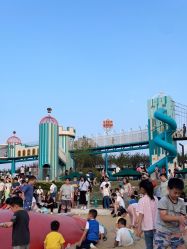 -季高兔窝窝亲子园(上海薰衣草公园店)