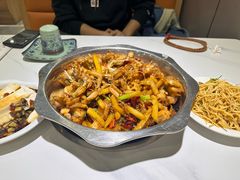 -馋嘴蛙火锅