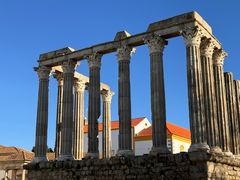 -埃武拉罗马神庙