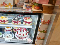 -花花卷卷·鲜食蛋糕(静安久光百货店)