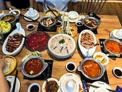 -龙聚德北京烤鸭(沙坪坝华宇A馆店)