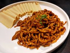 -老牌坊鲁菜名店(美莲广场店)