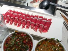 -海底捞火锅鲜切牛肉主题店(长寿路店)