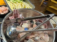 -小饕荟雅安贡椒鱼鲜馆(广福桥店)