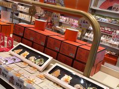 -沪上阿姨·臻选茶饮(上海环球港店)