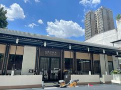 -洛缦音乐餐厅(工业展览馆万象城店)