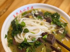 -文山荷鲜居(翠湖店)