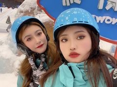 -长沙湘江冰雪世界