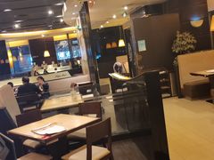 -必胜客(机场路店)