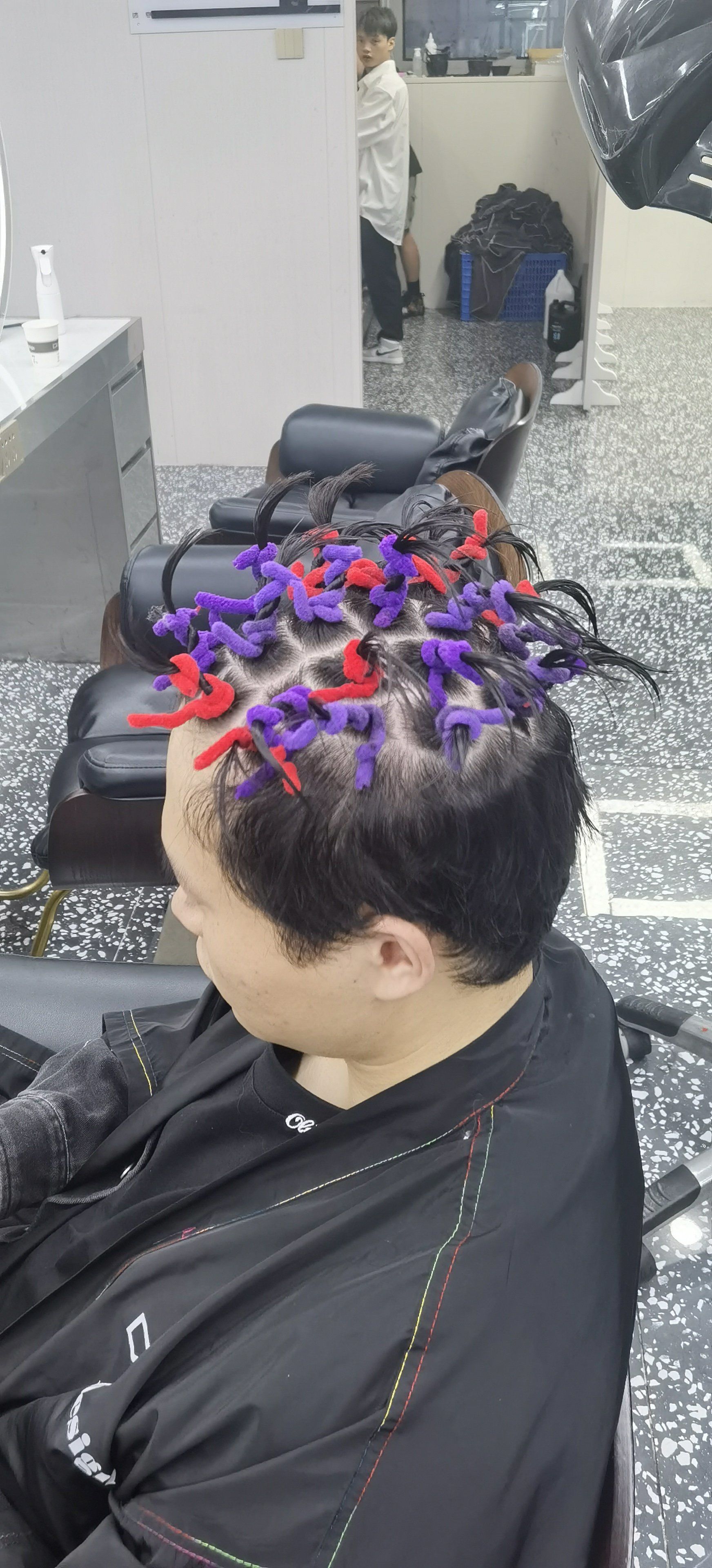 男士帅气纹理摩根烫