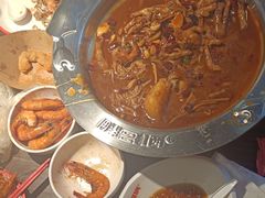 -胖哥俩肉蟹煲(梅溪步步高店)