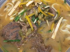 -陈八两面家(华孚写字楼店)