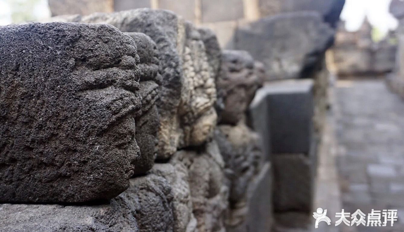 人们估计佛塔可能建于公元800年。